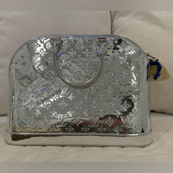 Louis Vuitton Alma GM - Picture 6 of 8